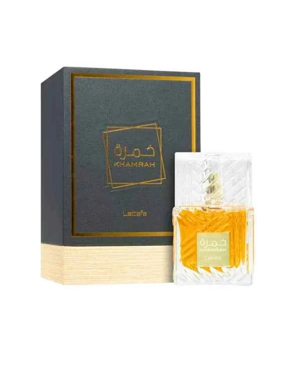 Flacon et étui de Khamrah de Lattafa, le parfum à la datte confite comparé à Khamrah Qahwa